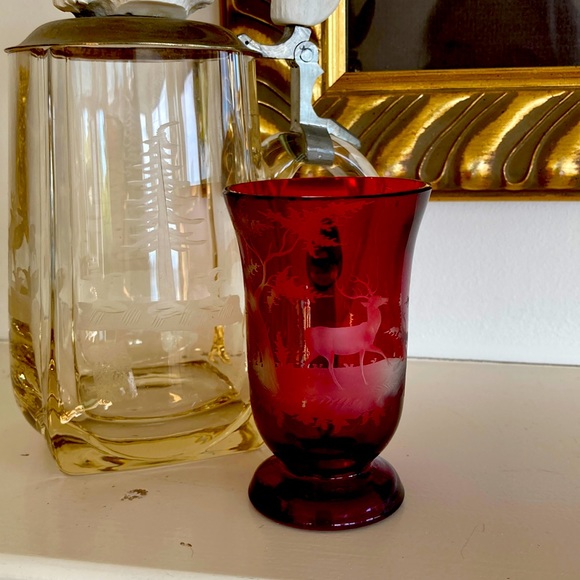 Antique Etched Glass w Stag - Picture 2 of 9